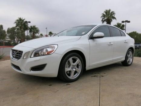 Volvo : S60 T5 PREMIUM T5 PREMIUM 2.5L BLUETOOTH-HEATED FRONT SEATS-LEATHER UPHOLSTERY-KEYLESS ENTRY