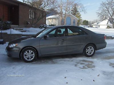 Toyota : Camry LE One owner Camery LE