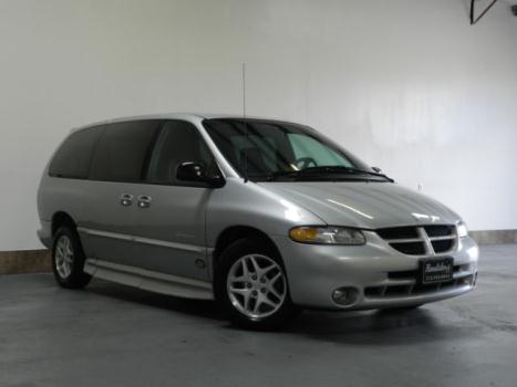 Dodge : Caravan HANDICAP VAN HANDICAP VAN DODGE GRAND CARAVAN POWER RAMP ONLY 67K MILES PRICED TO SELL!!!!