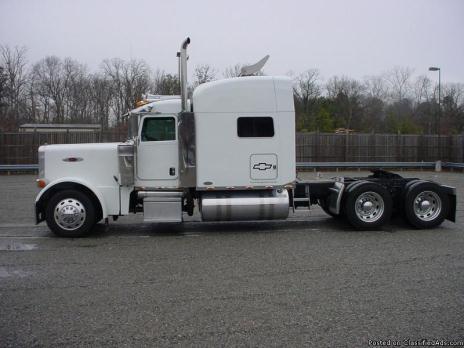 2007 Peterbilt 379 sleeper tractor Priced to sell fast !!!
