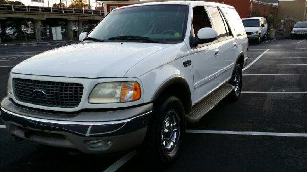 2000 Ford Expedition Eddie Bauer Baldwin, NY