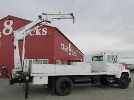 Ford l8000 single axle daycab for sale