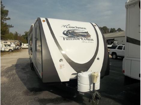 2012 Forest River COACHMEN FREEDOM EXPRESS 304RKDS