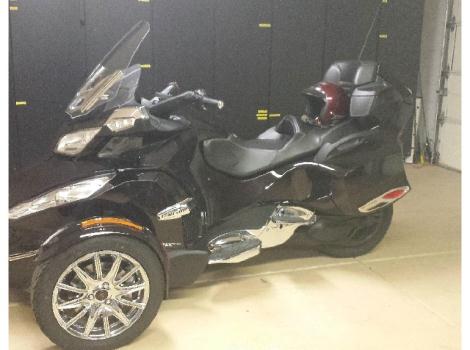 2013 Can-Am Spyder RT LIMITED