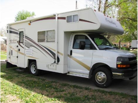 2006 Coachmen Freedom Express