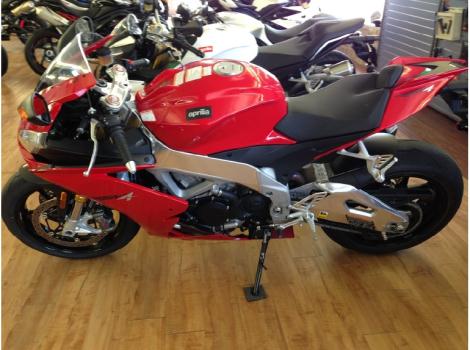 2014 Aprilia RSV4 R APRC ABS