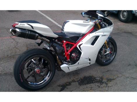 2010 Ducati Superbike 1198 S