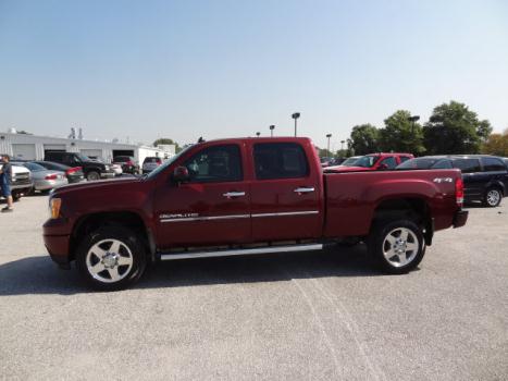 2013 GMC Sierra 2500HD Denali Council Bluffs, IA