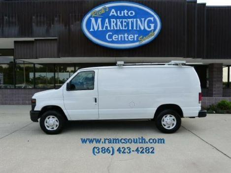 2009 ford e-series van