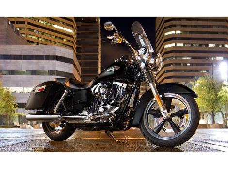 2015 Harley-Davidson FLD Switchback