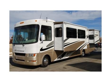 2007 Thor Motor Coach HURRICANE 34B 3 SLIDES AND BUNK BEDS
