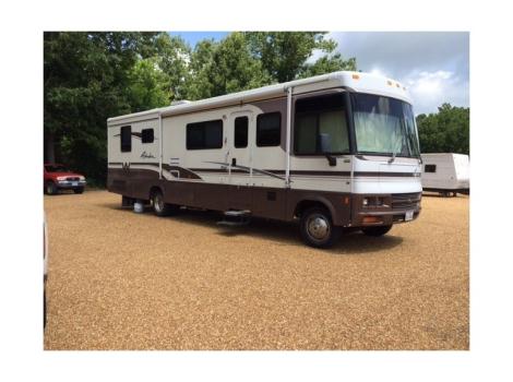 2000 Winnebago Adventurer 35A