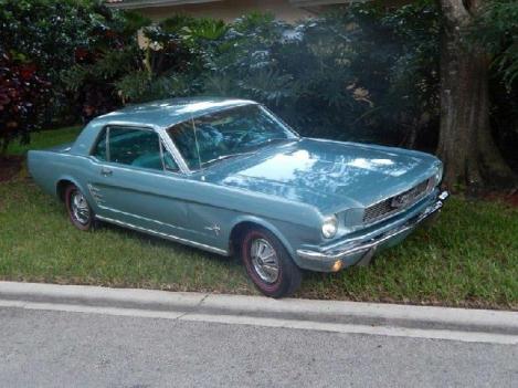 1966 Ford mustang for: $14900