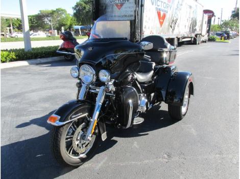 2013 Harley-Davidson FLHTCUTG - Tri Glide Ultra Classic