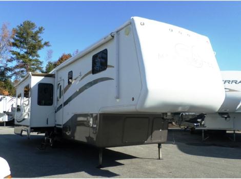 2006 DOUBLETREE MOBILE SUITES 38RL3