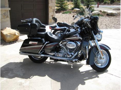 2006 Harley-Davidson Electra Glide CVO ULTRA CLASSIC