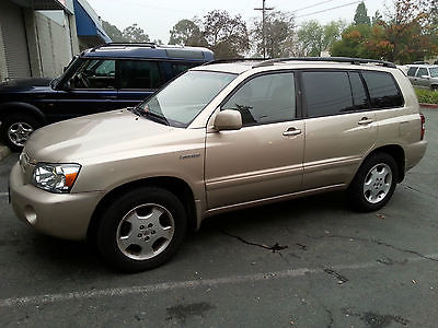 Toyota : Highlander Limited very clean inside and out, Michelin tires, new brakes, excellent mechanical cond
