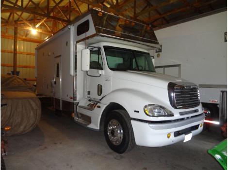 2007 Renegade Columbia Freightliner