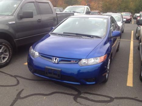 Honda : Civic 2dr Cpe Manu 6 speed stick navigation loaded