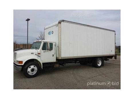 1998 INTERNATIONAL 4700