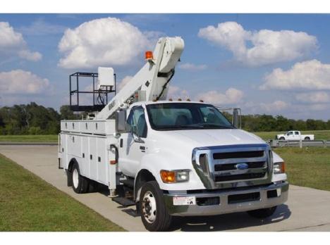 2009 FORD F650