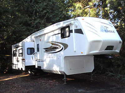 2010 Jayco Eagle 39.1 Feet- with 3 Slides and Polar Insulation Package (351RLSA)
