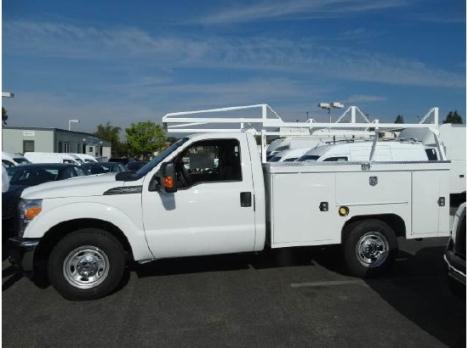 2014 FORD F250 REG CAB 8  UTIITY