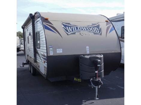 2015 Forest River Wildwood X-Lite 231RB