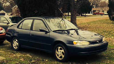 Toyota : Corolla LE 2000 5 speed manual with newer clutch fully loaded moon roof aluminum wheels