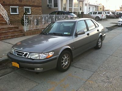 Saab : 9-3 4 DR BODY AND INTERIOR VERY CLEAN,GOOD STATION CAR