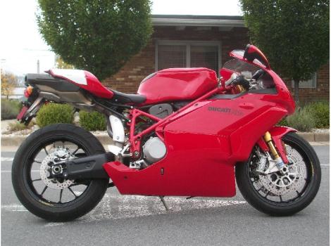 2005 Ducati 749R