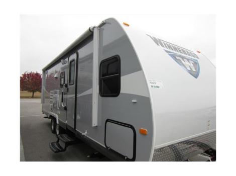 2015 Winnebago Industries Towables Minnie 2451 BHS