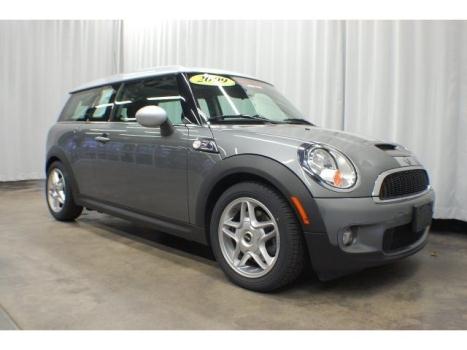 Mini : Cooper S Clubman Clubman Manual 1.6L CD Cold Weather Package Silver Roof 6 Speakers AM/FM radio