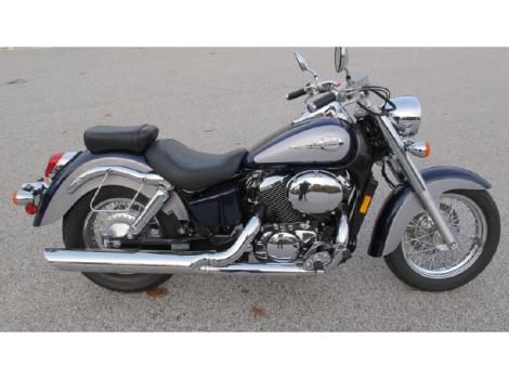 2001 Honda VT750C