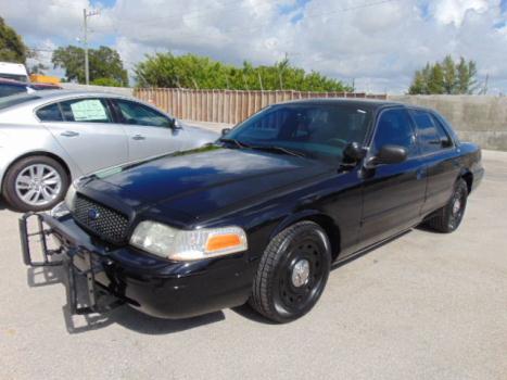 Ford : Crown Victoria WHOLESALE 2005 black on black p 71 police interceptor crown vic nicest on the internet