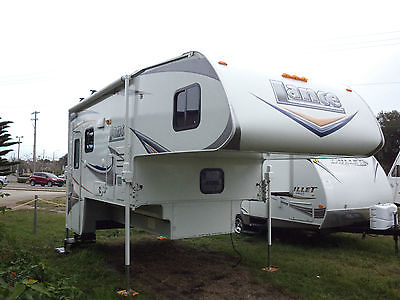 Beautiful 2012 Lance 1191 Truck Camper With Slide Out! 90 Day Warranty!