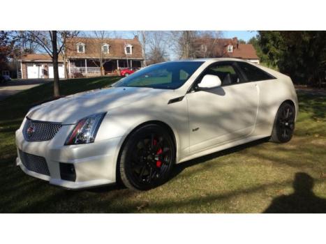 Cadillac : CTS V GM Executive Unit-6.2L Supercharged-$70,815 MSRP-Sunroof-Beautiful Color Combo