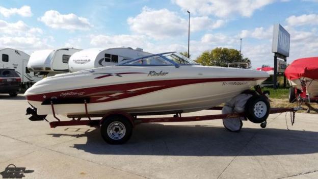 2000 Rinker 192 Open Bow Fully Inspected and Serviced