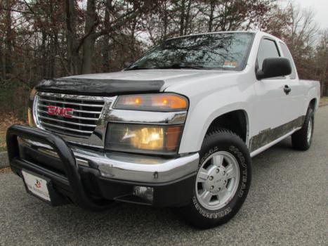 GMC : Canyon Ext Cab 125. 05 gmc canyon colorado ext cab low miles chrome manual 4 cyl high mpg cd white