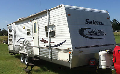2005 Salem by Forest River 31QBSS Travel Trailer Bumper Pull Nice and clean