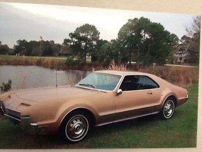 Oldsmobile : Toronado Hard Top 66 olds coupe 135697 miles v 8 fwd automatic