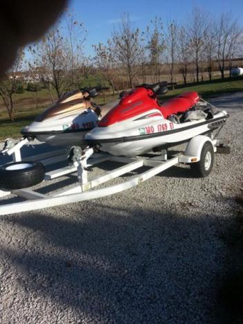 2  POLARIS WAVE RUNNERS WITH TRAILER