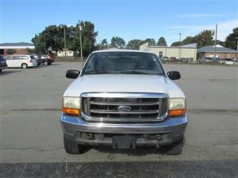 1999 Ford F250 Super Duty Super Cab Pickup Short Bed, 0