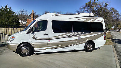 2010 Four Winds Ventura 170S, Sprinter dually chassis, Mercedes Diesel, Like New