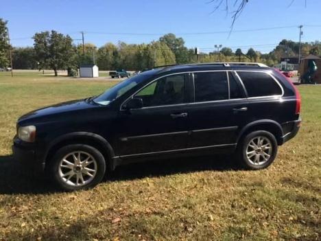 2004 VOLVO XC90 AWD New Tires HID Lights Heated Leather Seat Sunroof