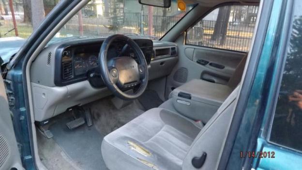 1995 Dodge ram 1500 ext cab v