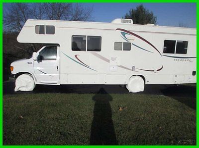 2004 Jayco Escapade 28G 28' Class C RV Ford V10 Sleeps 4 Hitch Queen Bed