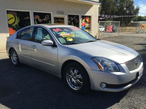 2004 Nissan Maxima SE