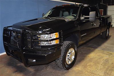 Chevrolet : Silverado 2500 LTZ Crew Cab Long Bed 4WD CUSTOM FRONT & REAR BUMPERS, BACKRACK, LEATHER, SUNROOF, HEATED SEATS. TRADES?