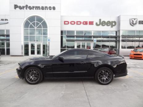 2011 Ford Mustang Car 2dr Cpe GT